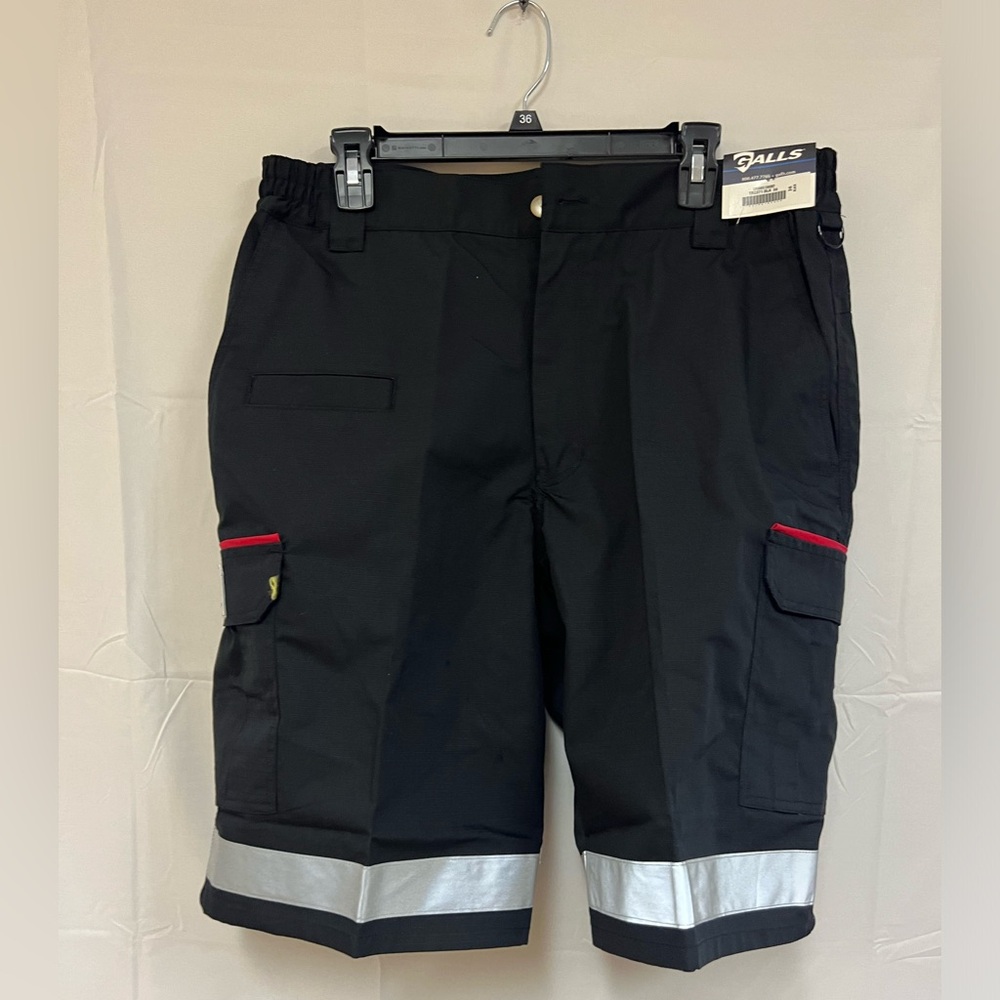 NEW GALLS LOOMIS short size: 36